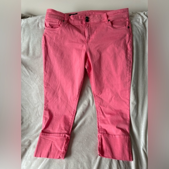 Kut from the Kloth Coral Straight Leg Jeans - Picture 1 of 3